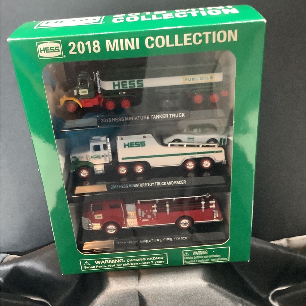 2018 Hess Mini Collection, Set of 3 Boxed Mini Hess Trucks, NIB